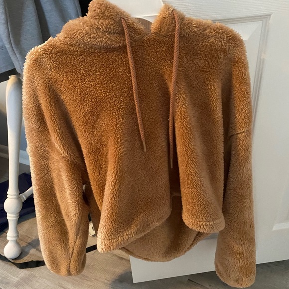 sherpa cropped hoodie - Picture 1 of 5